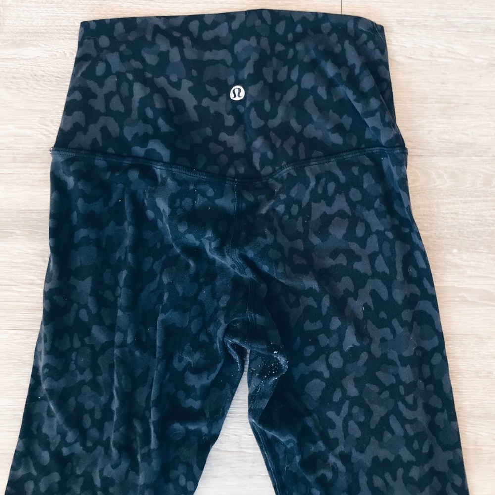 Lululemon Leopard Align